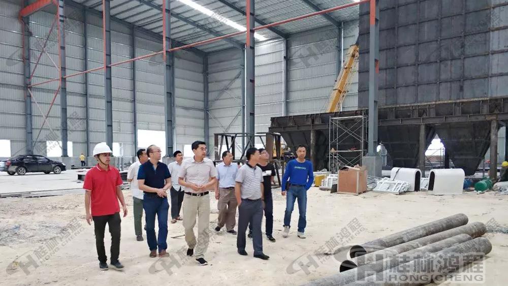 桂林鴻程人造崗石設備 HLMX1700超細立磨人造崗石磨粉機生產線 桂林鴻程人造崗石設備 HLMX1700超細立磨人造崗石磨粉機生產線